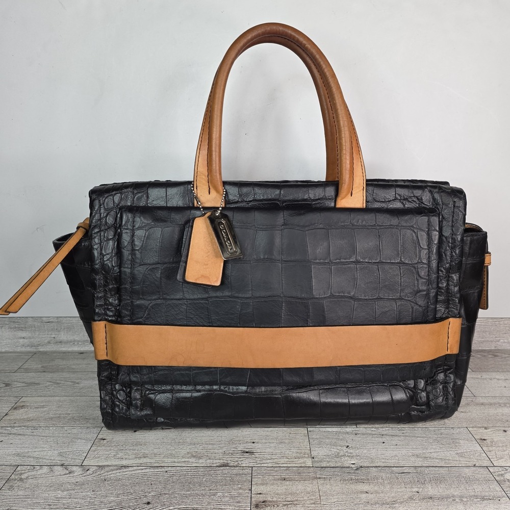 Rare Coach Bleecker Matte Croc Embossed Pinnacle Carryall Black Tan Handbag READ